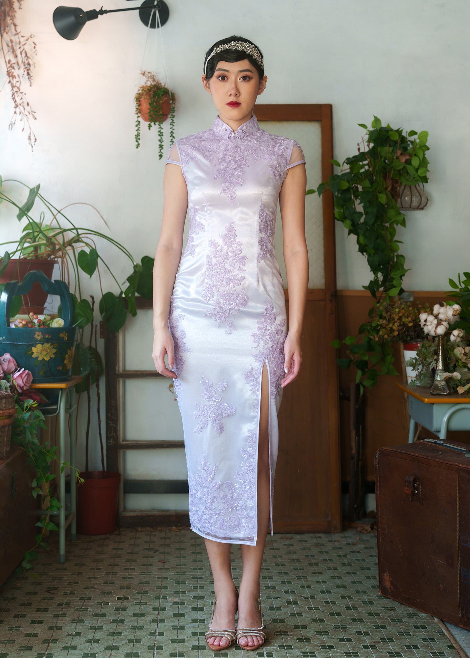 Cap Sleeves Lace Qipao (Lilac)