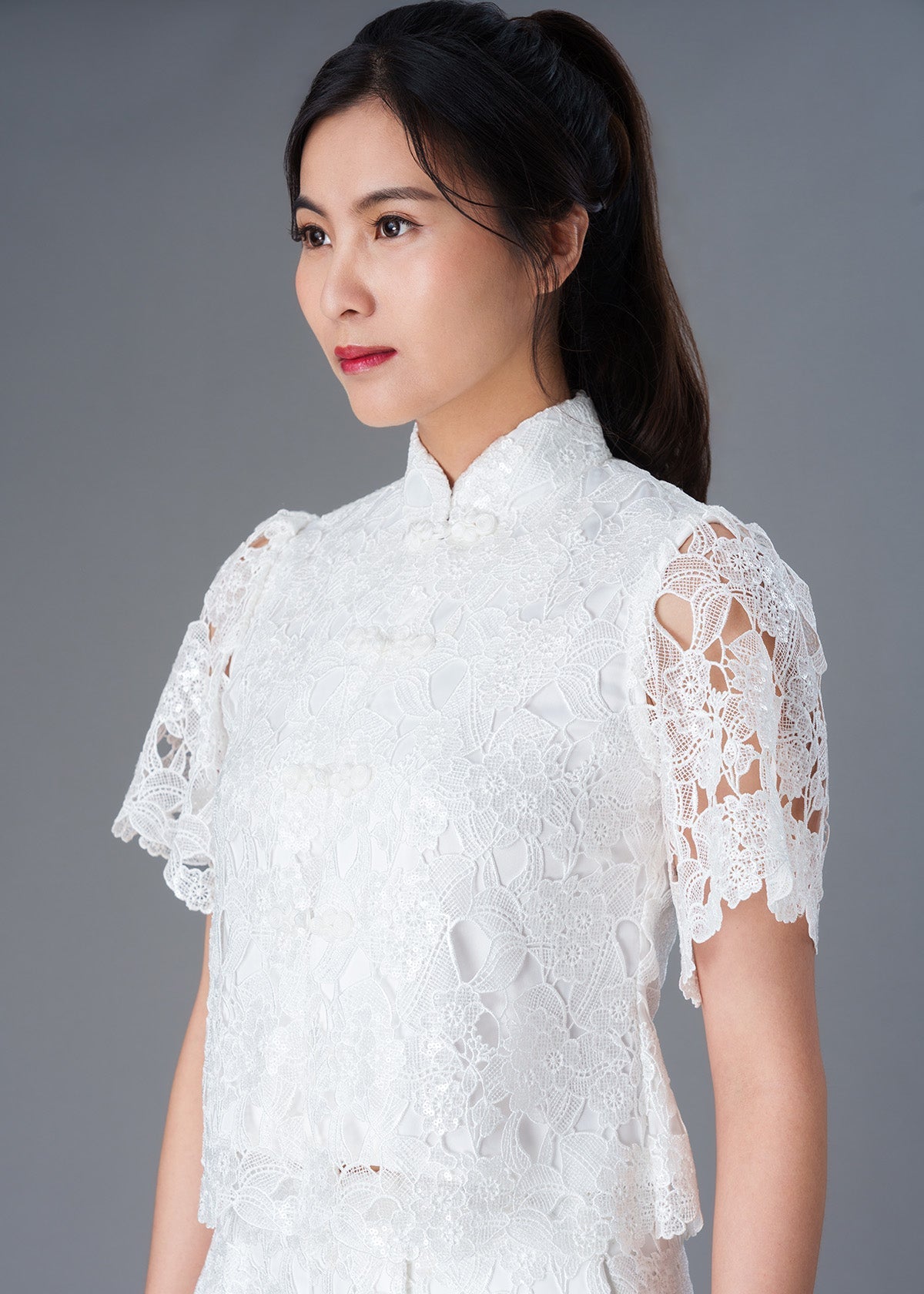 Sequinned Lace Qipao Top (White)