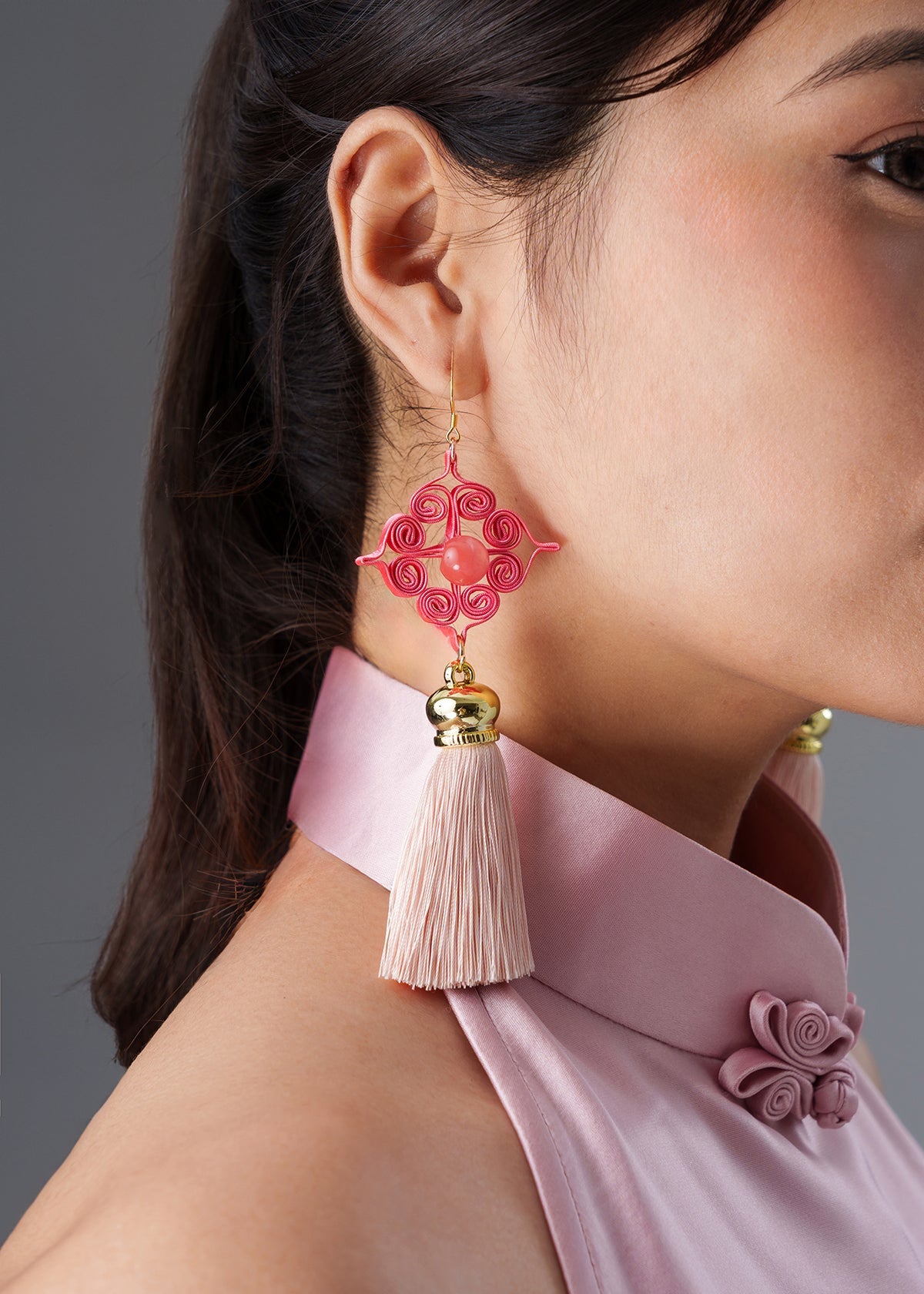 Ru Yi Pankou Tassel Earrings (Pink)