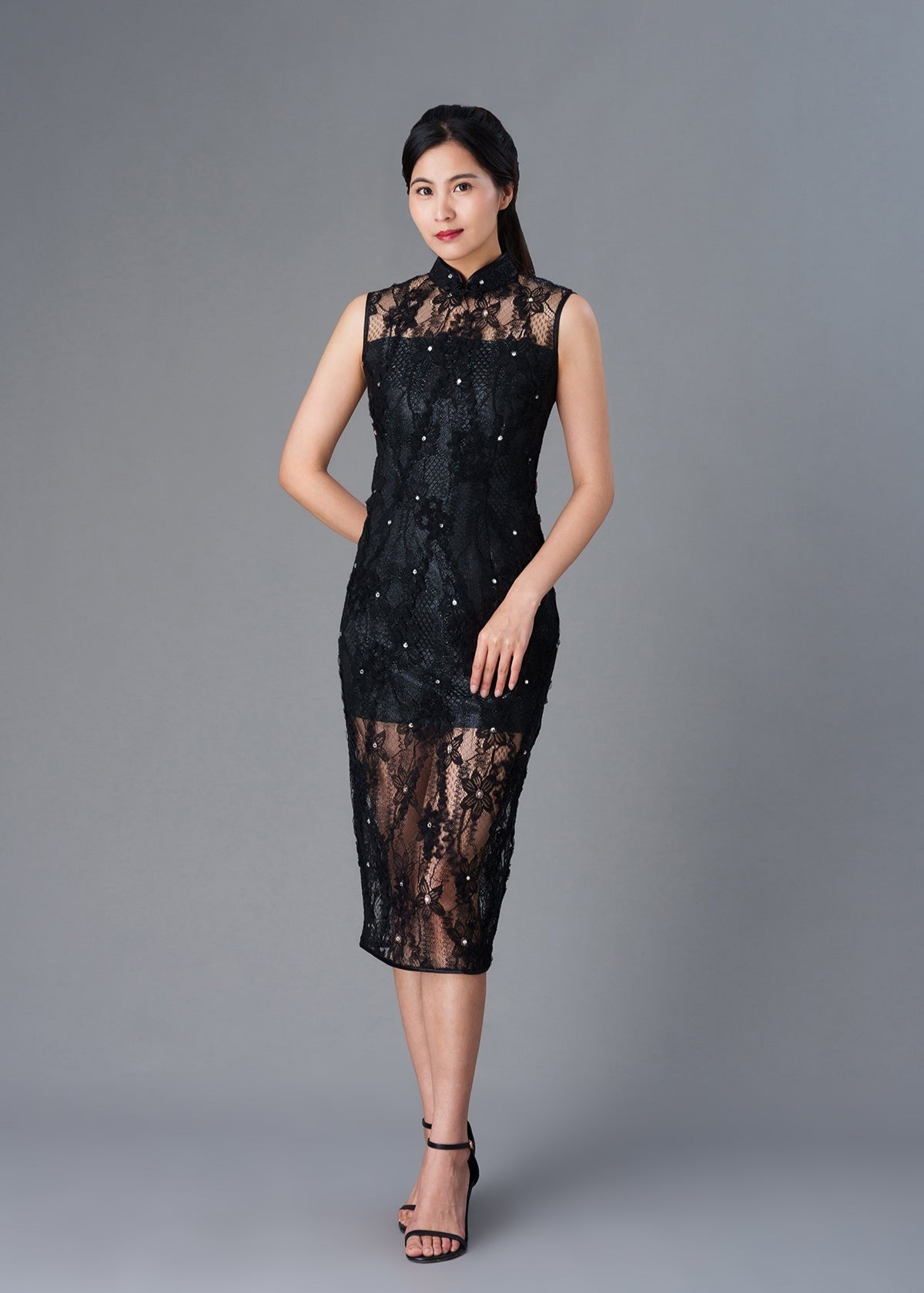 Sleeveless Crystal Lace Qipao with Mini Lining (Black)
