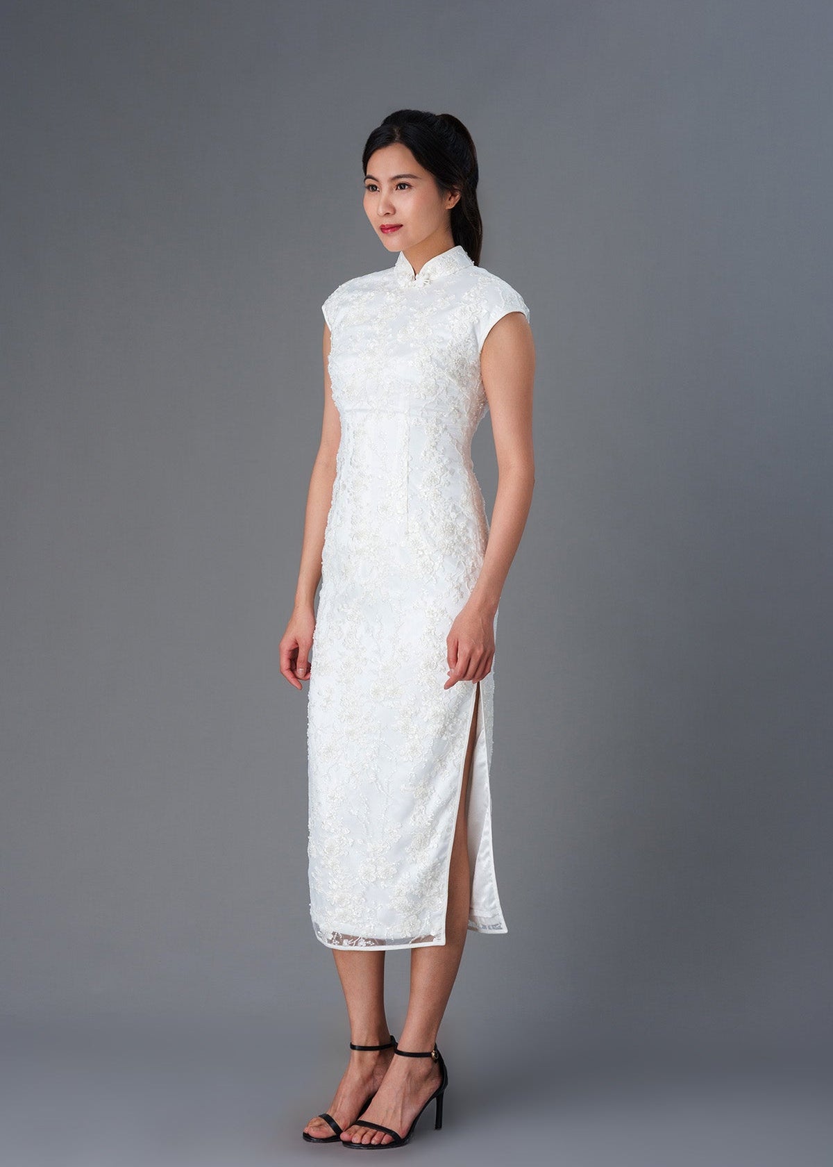 Extended Sleeve Bridal Qipao (White) - RTW