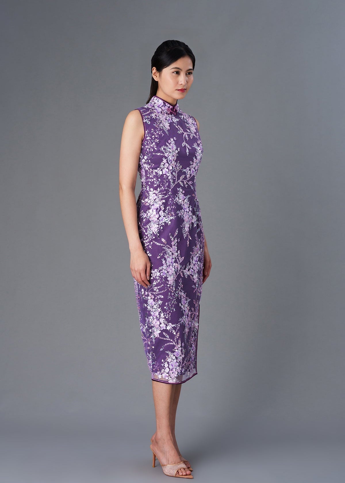 Sleeveless 3D Lace Qipao (Purple)