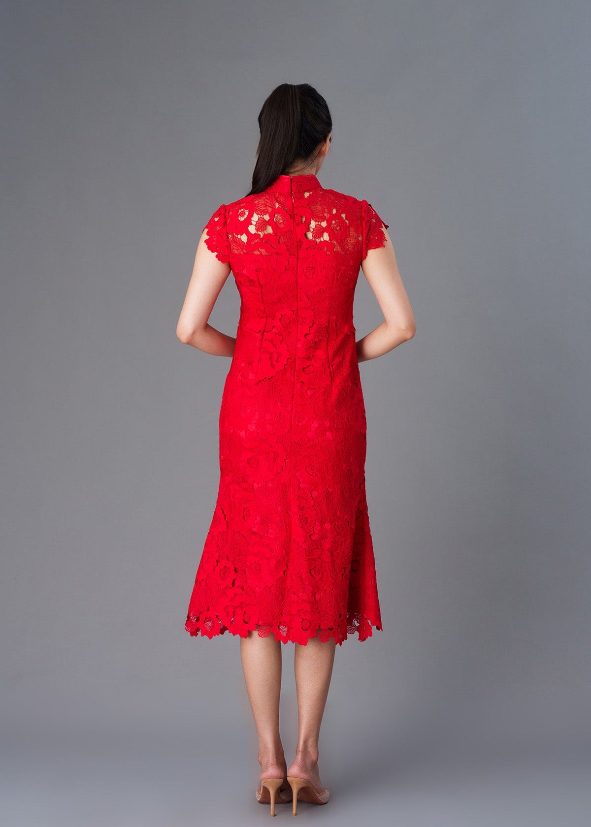 Cap Sleeve Mermaid Lace Qipao - RTW