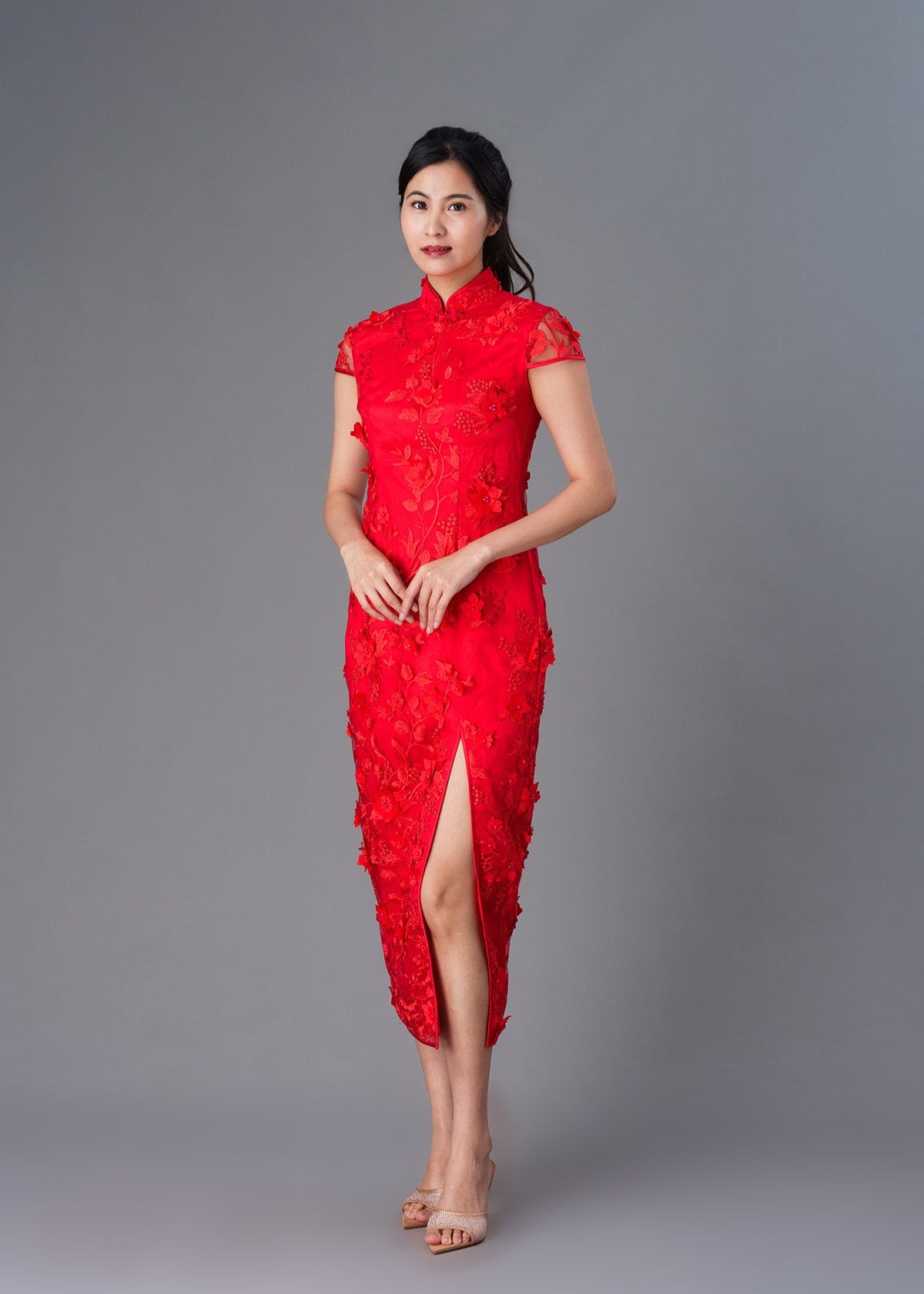 Cap Sleeves 3D Lace Qipao - RTW