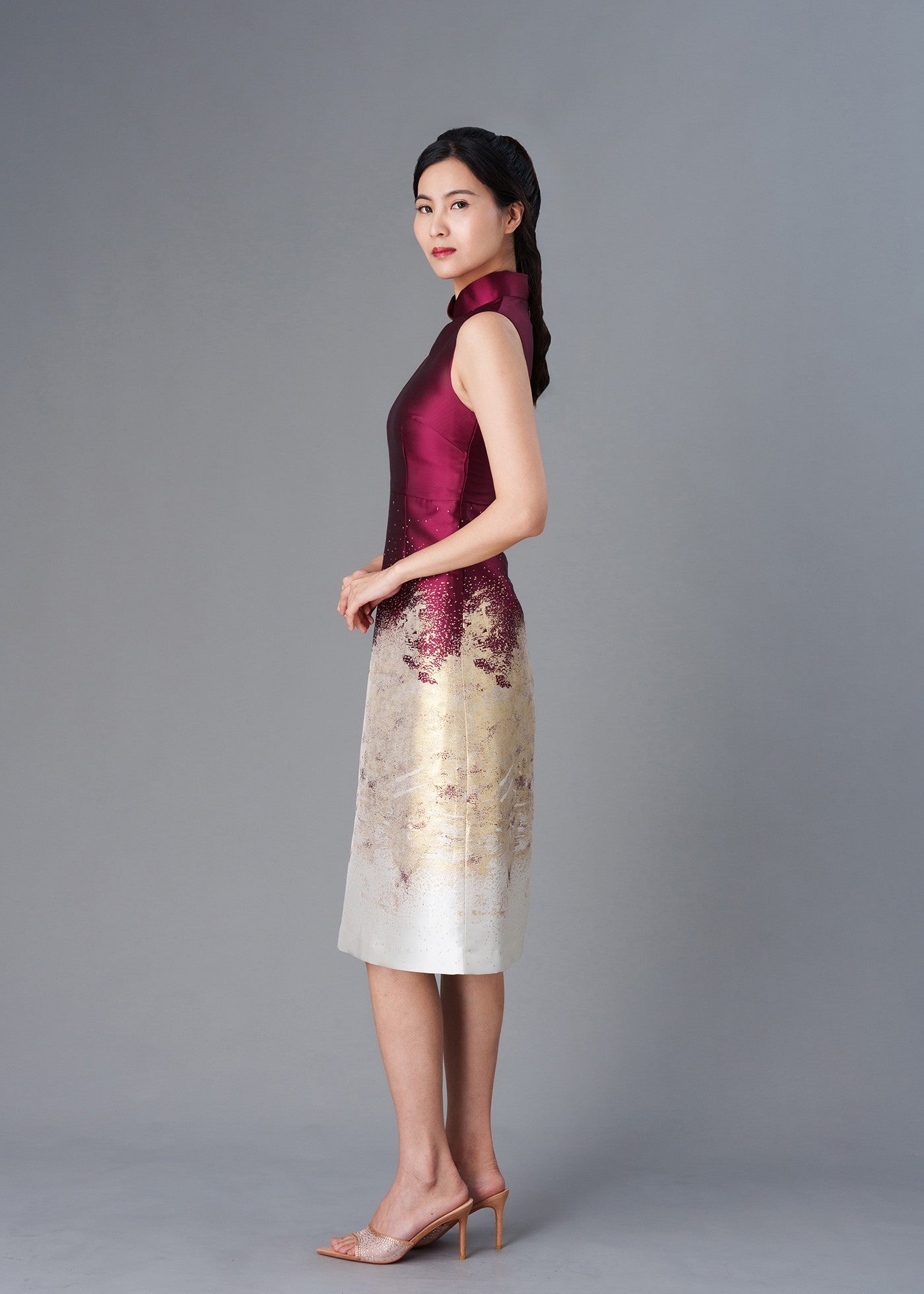 Common Mallows Midi Qipao (Red/ Gold) - RTW