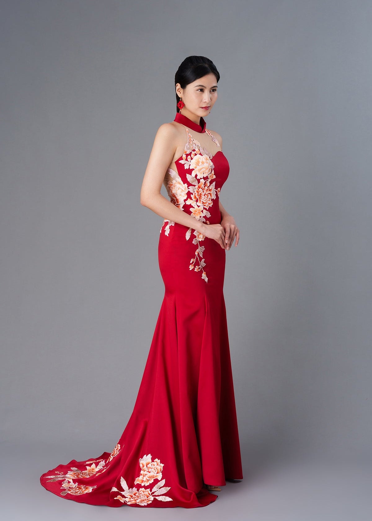 Aster Halter Bridal Qipao