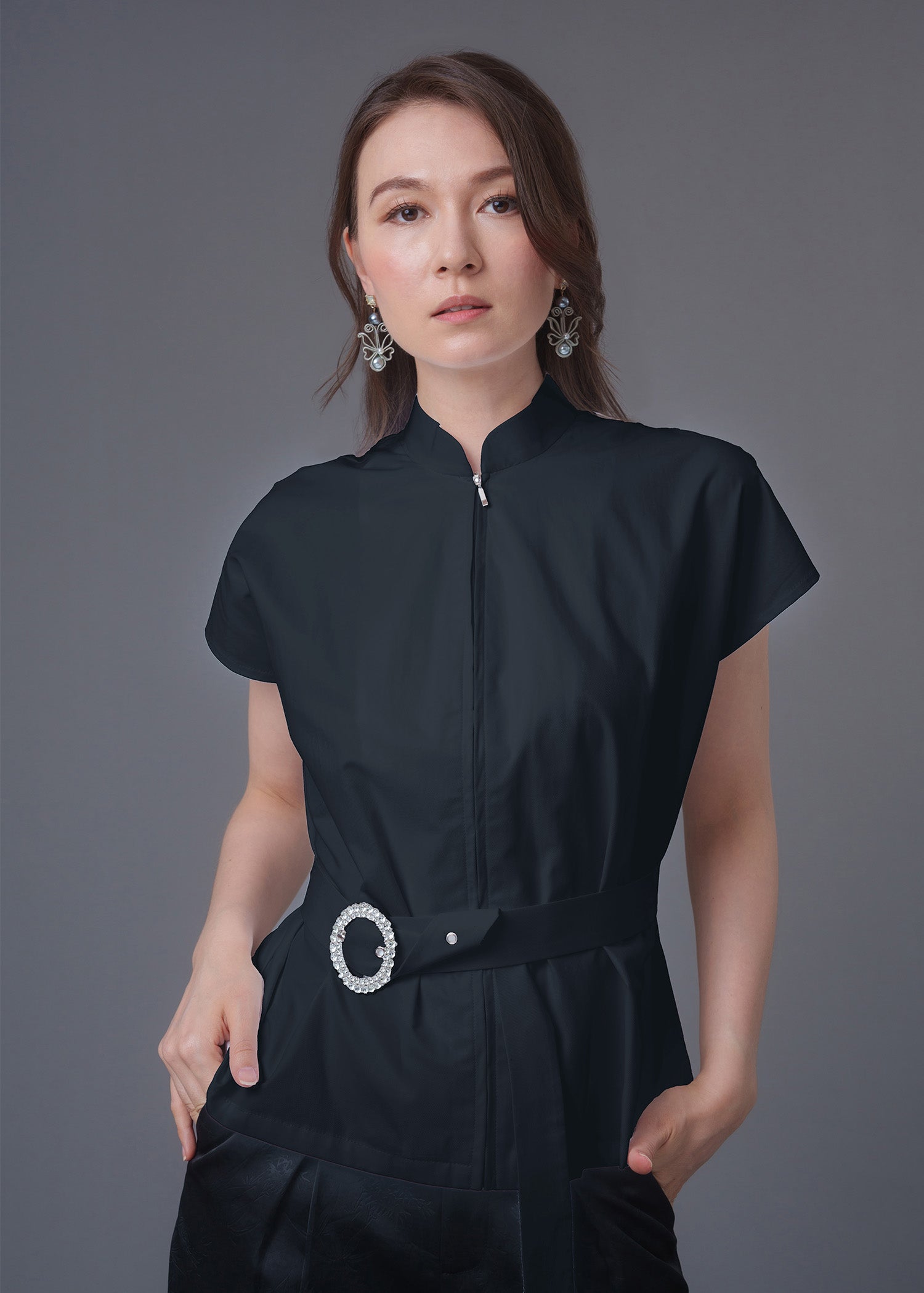 Extended Sleeves Mandarin Blouse (Black)