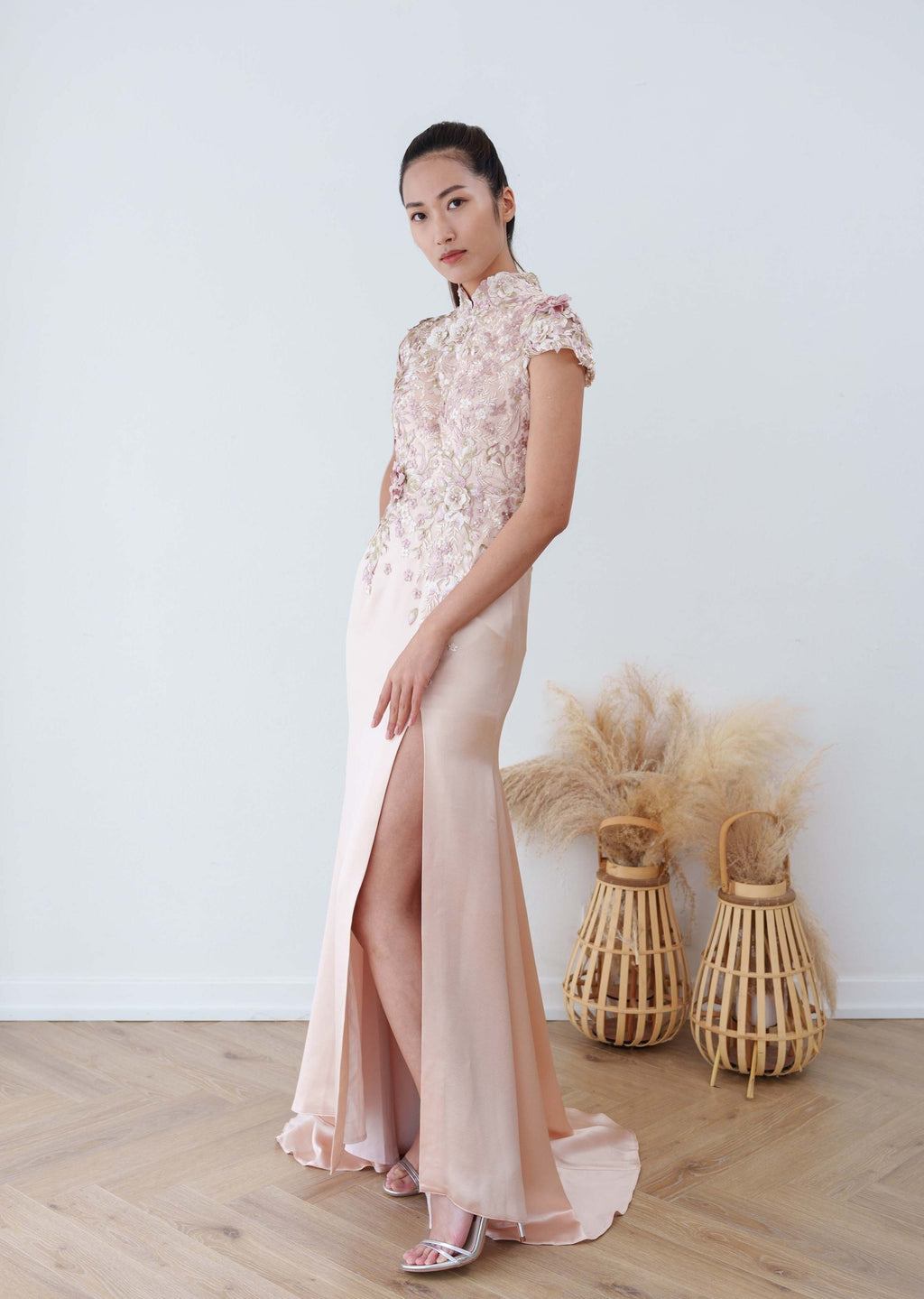 Bridal qipao outlet